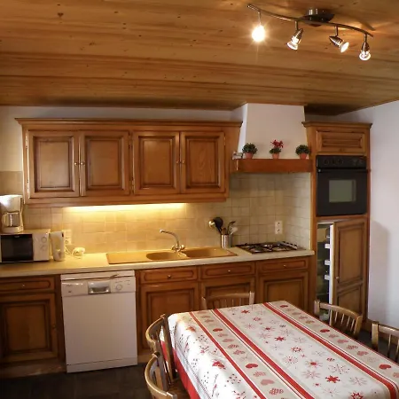 Lumineux 2 Chambres, 5 Pers, Wi-fi, Parking Privatif, Terrasse Sud, Proche Centre Et - Fr-1-671-92 Apartment